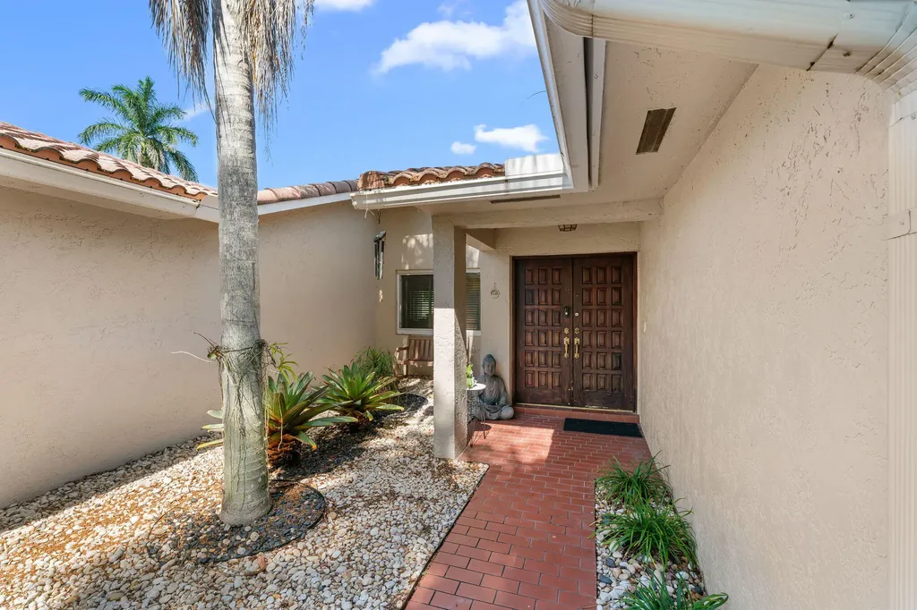 5569 SW 112th Terrace Cooper City FL 33330