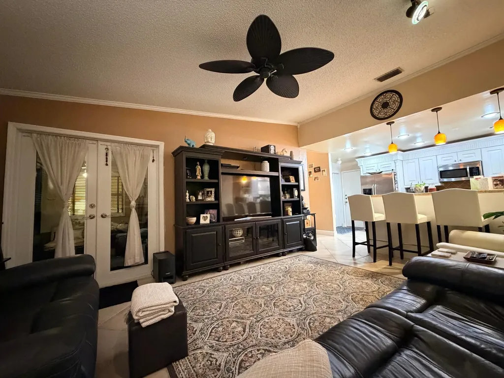 5569 SW 112th Terrace Cooper City FL 33330