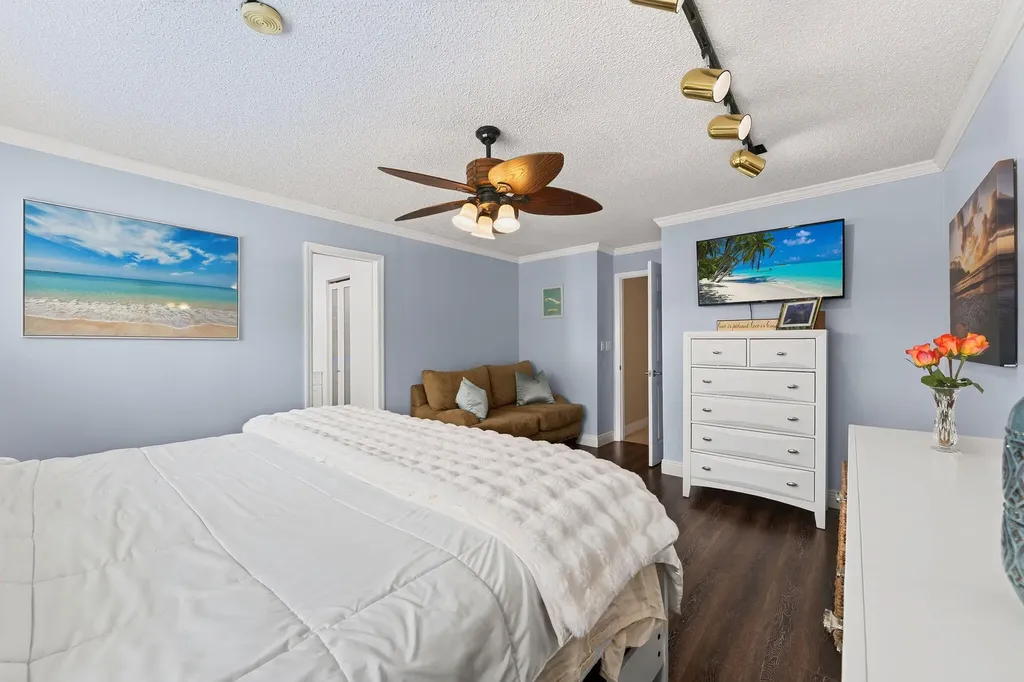 5569 SW 112th Terrace Cooper City FL 33330