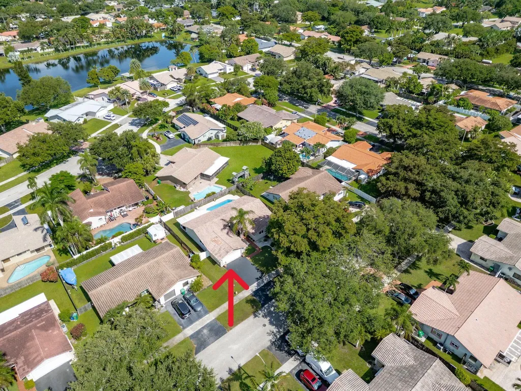 5569 SW 112th Terrace Cooper City FL 33330