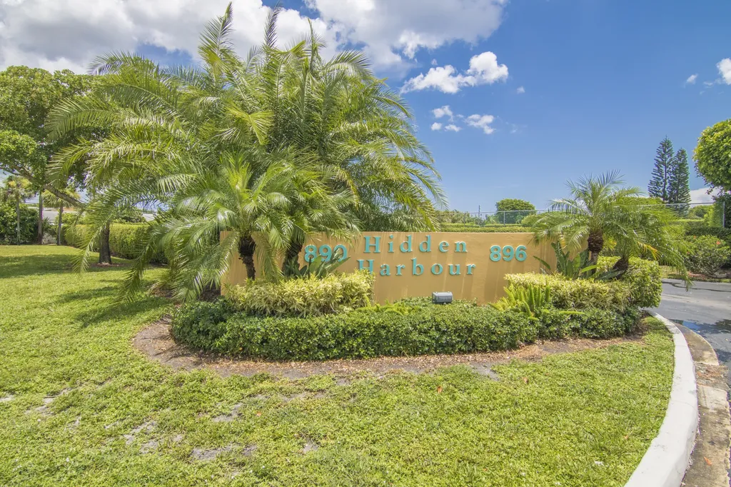 890 N Federal Highway Lantana FL 33462