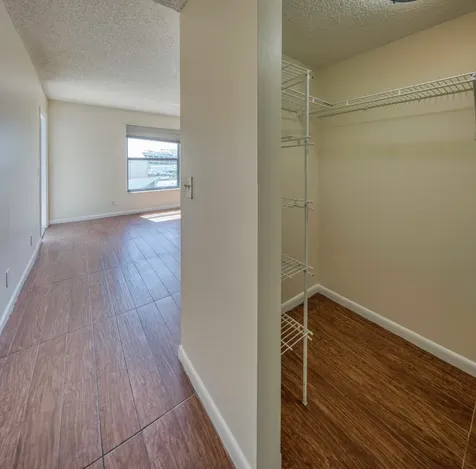 890 N Federal Highway Lantana FL 33462