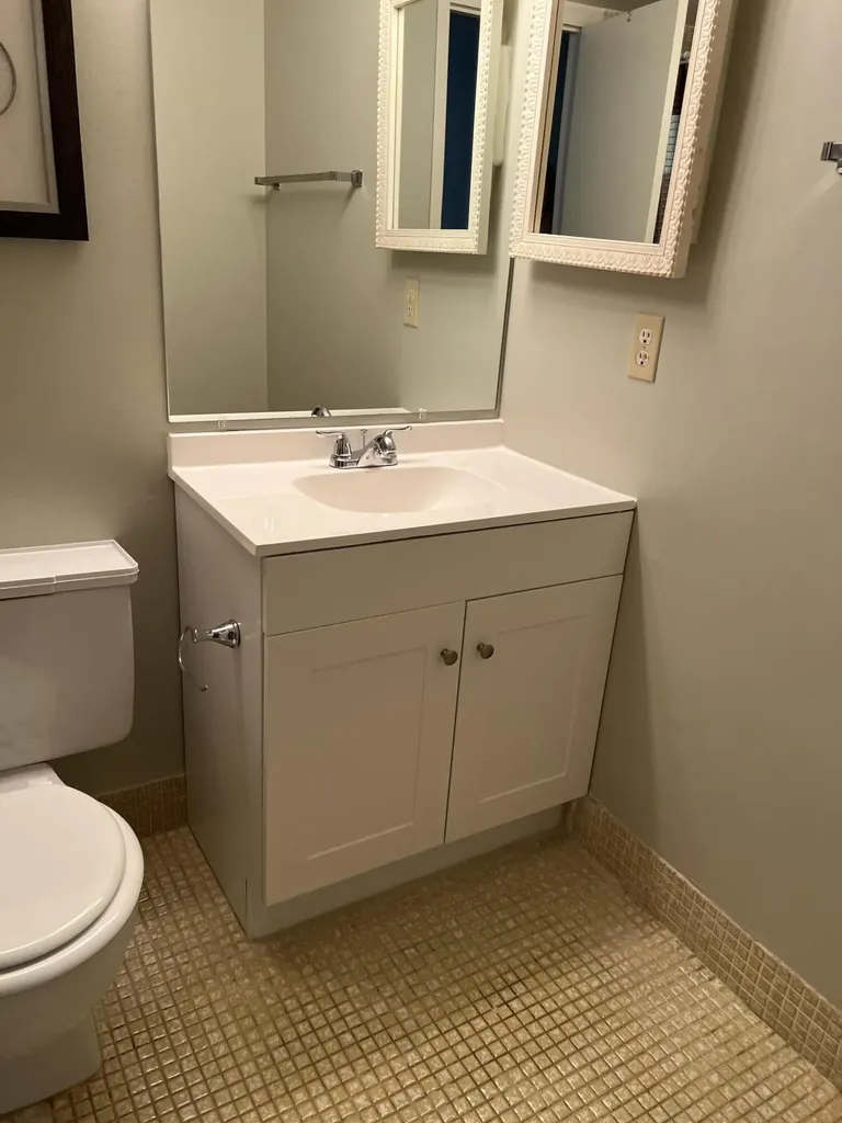 68 Fanshaw B Boca Raton FL 33434