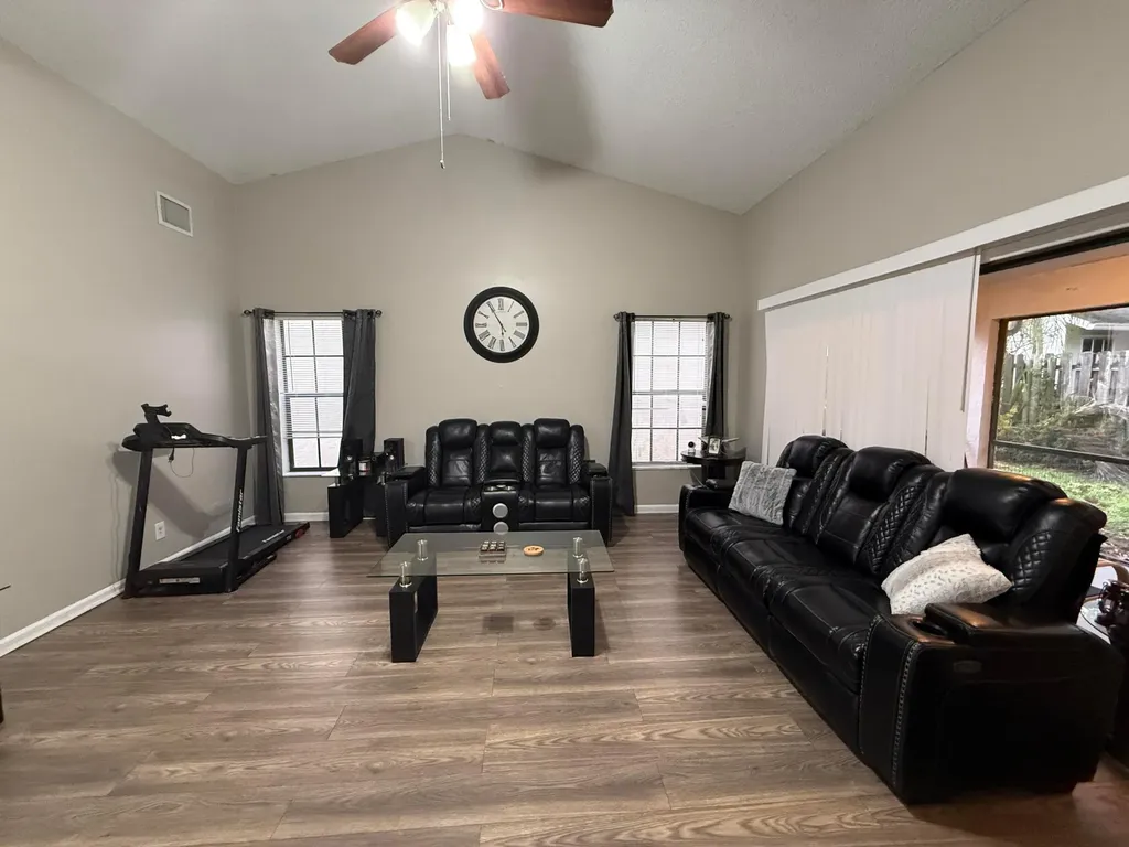 13025 Meadowbreeze Drive Wellington FL 33414