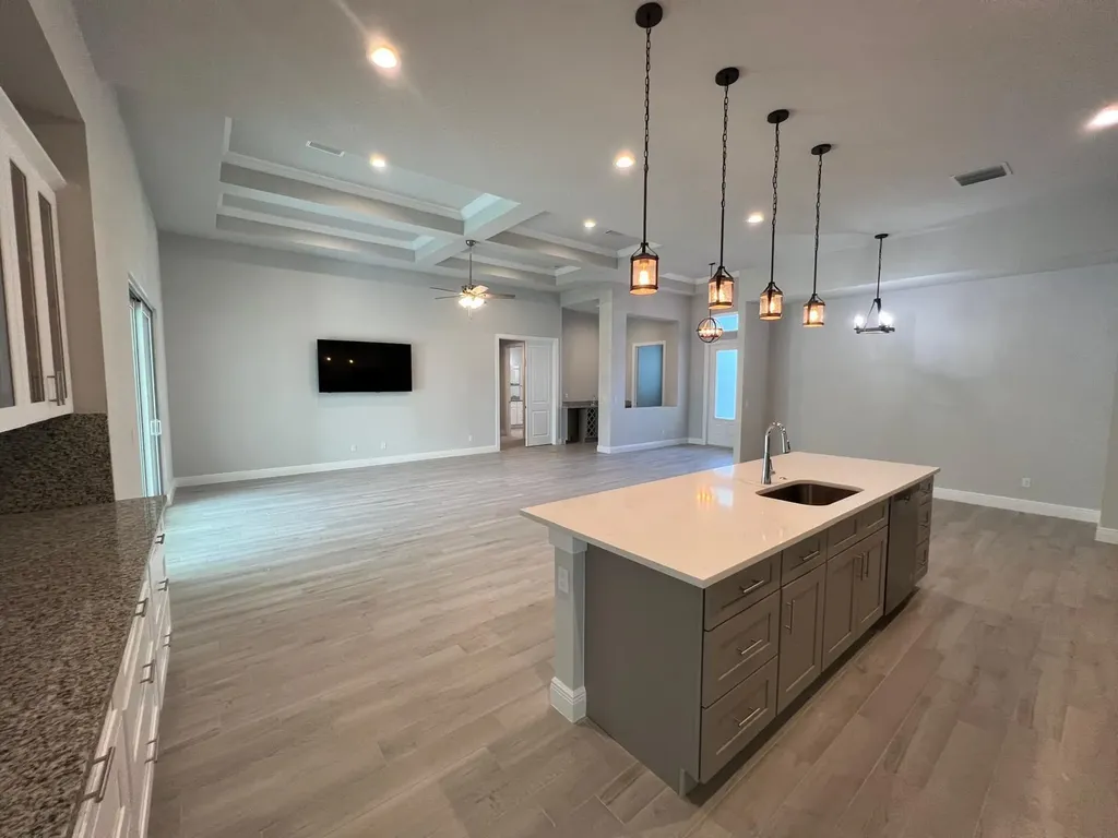 5231 NW Iredell Street Port St Lucie FL 34986