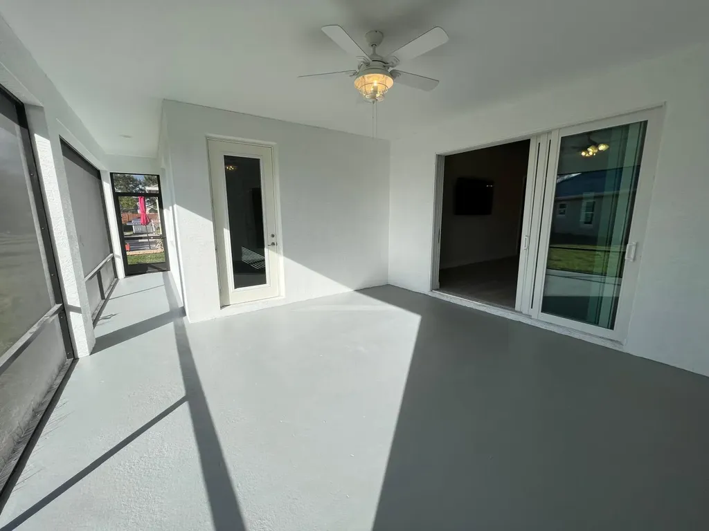 5231 NW Iredell Street Port St Lucie FL 34986