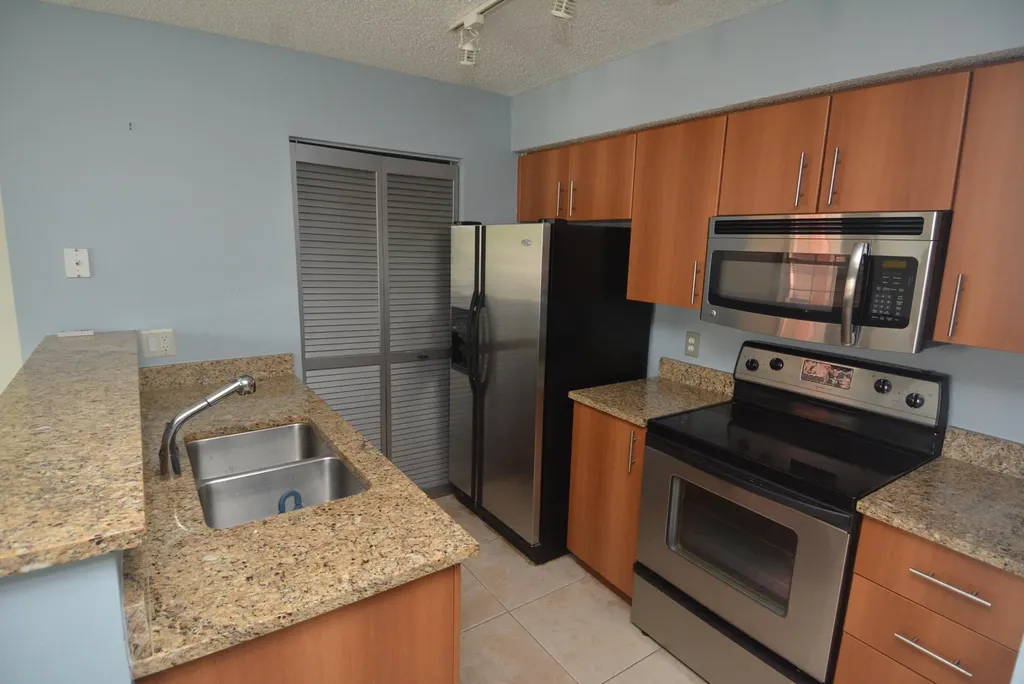 1385 Crystal Way Delray Beach FL 33444