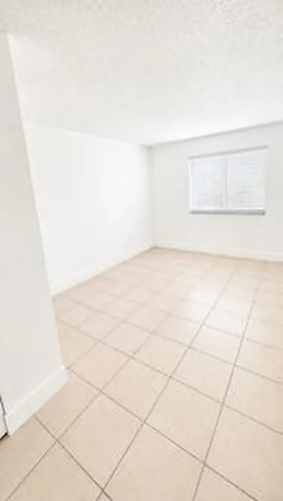15221 SW 80th Street Miami FL 33193