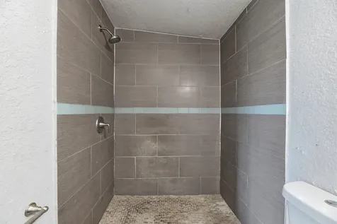 1640 NE 32nd Place Pompano Beach FL 33064