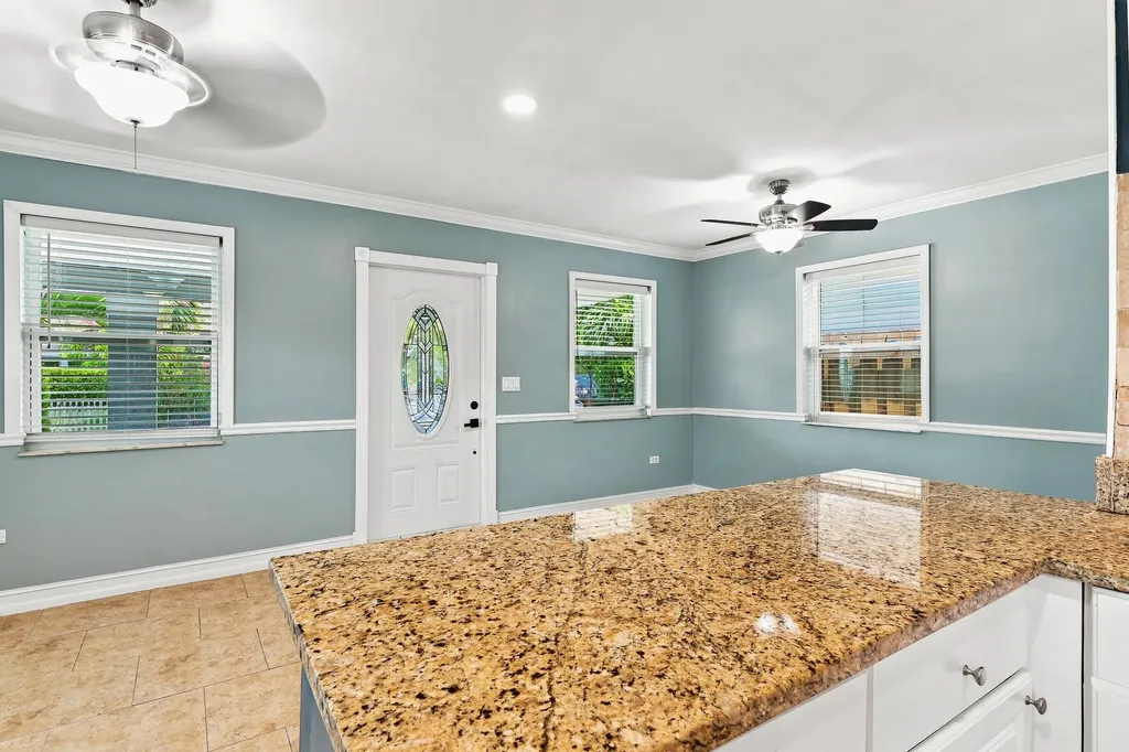314 S F Street Lake Worth Beach FL 33460
