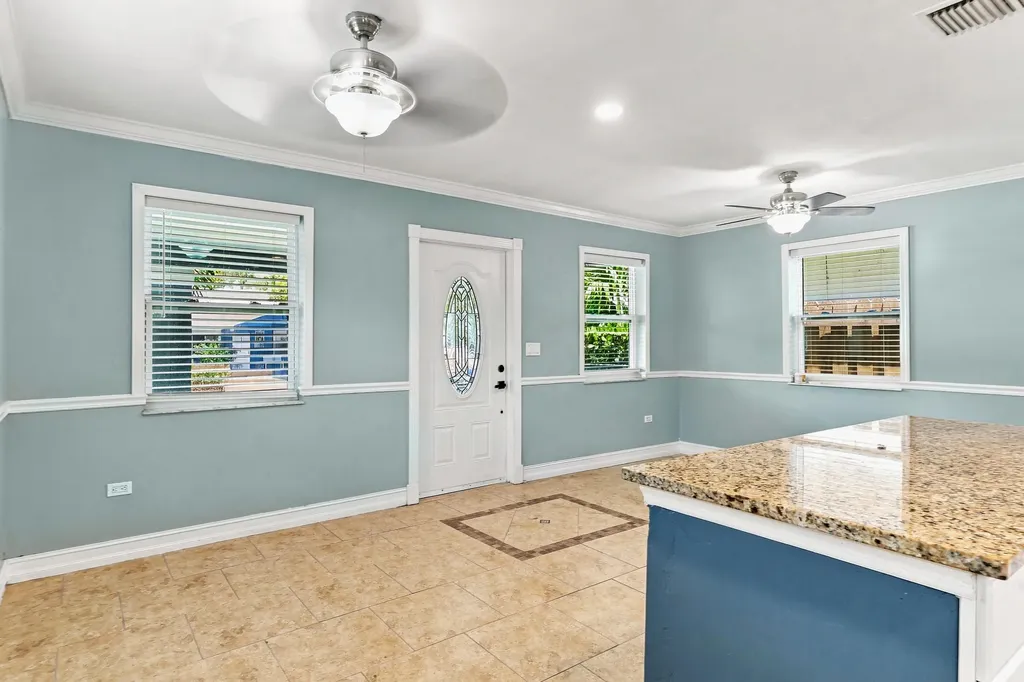 314 S F Street Lake Worth Beach FL 33460