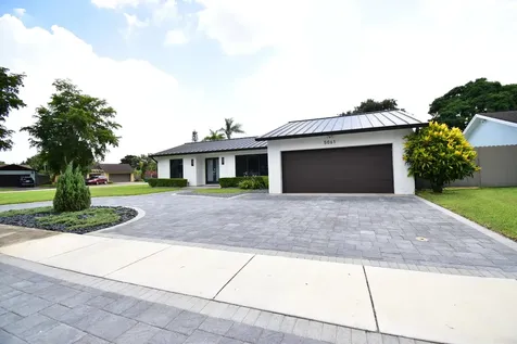 5061 SW 87th Terrace Cooper City FL 33328