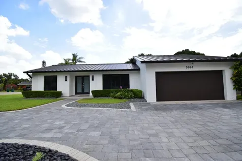 5061 SW 87th Terrace Cooper City FL 33328