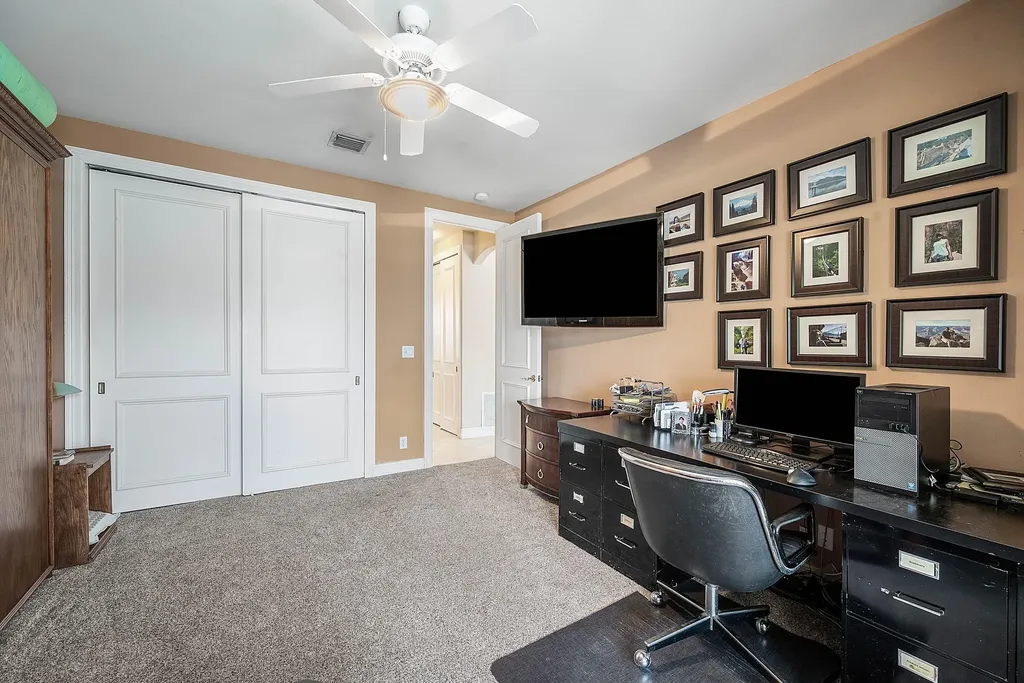 2761 NE 48th Court Lighthouse Point FL 33064