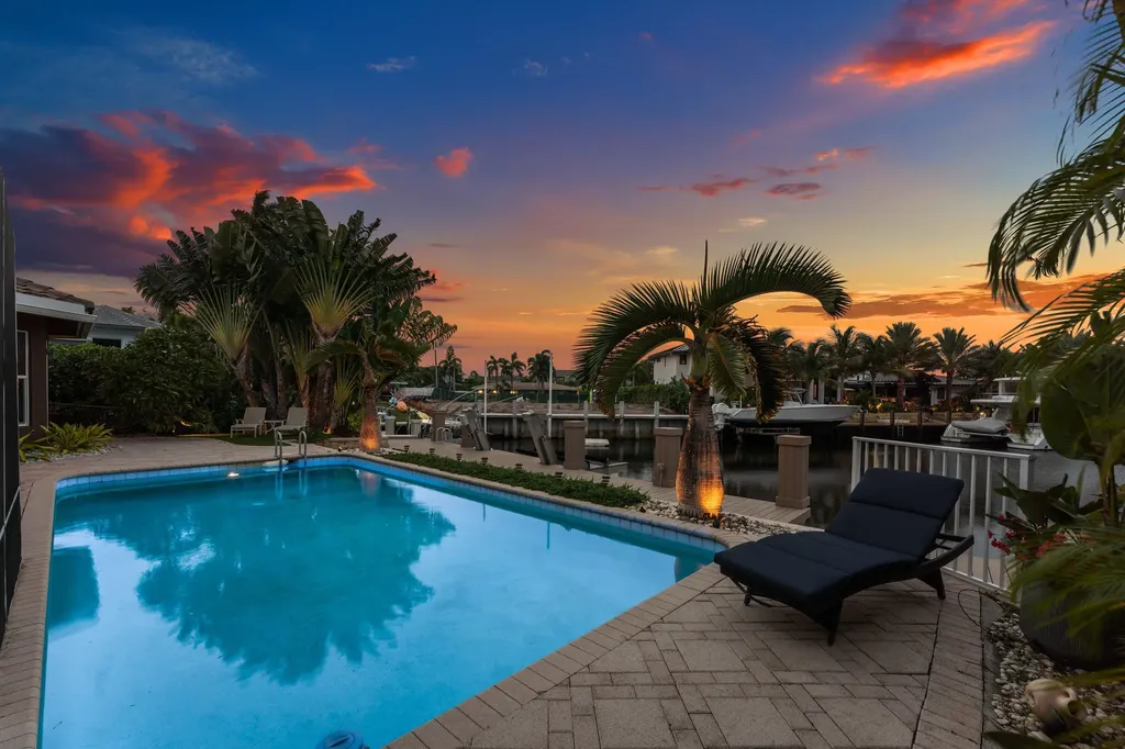 2761 NE 48th Court Lighthouse Point FL 33064
