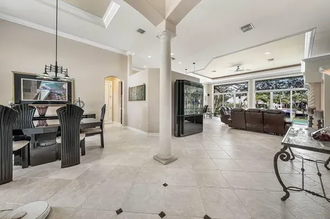 2761 NE 48th Court Lighthouse Point FL 33064