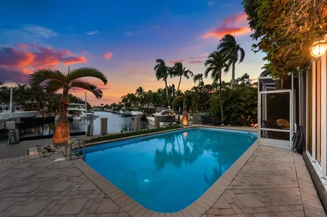 2761 NE 48th Court Lighthouse Point FL 33064