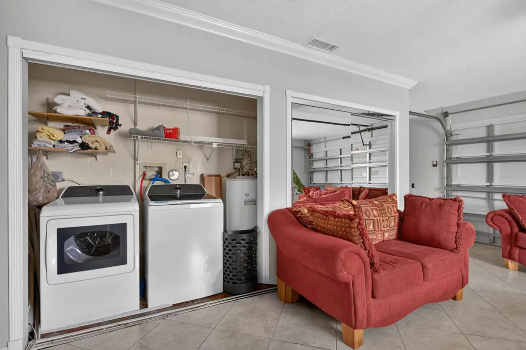 7516 NW 88th Terrace Tamarac FL 33321