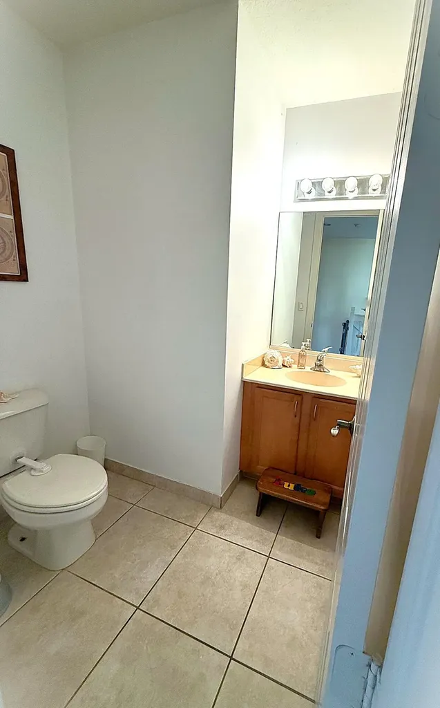883 Millbrae Court West Palm Beach FL 33401