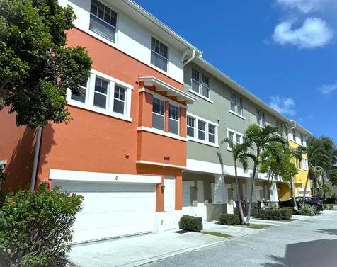 883 Millbrae Court West Palm Beach FL 33401