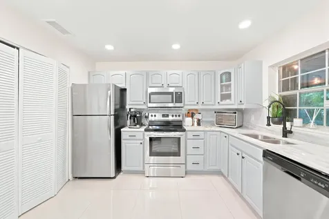 8026 SW 20th Court Davie FL 33324