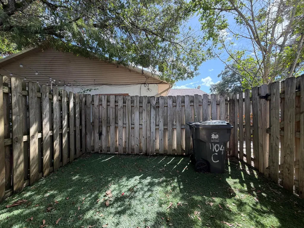 1104 Goldenrod Road Wellington FL 33414