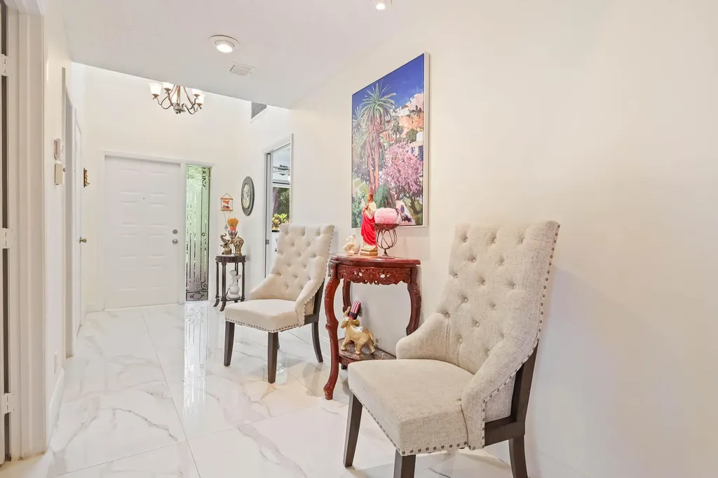 6858 Fountains Circle Lake Worth FL 33467