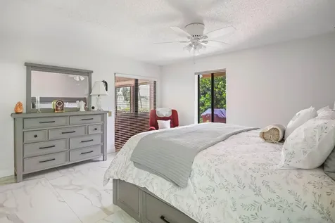 6858 Fountains Circle Lake Worth FL 33467