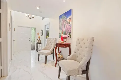 6858 Fountains Circle Lake Worth FL 33467