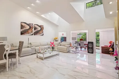 6858 Fountains Circle Lake Worth FL 33467