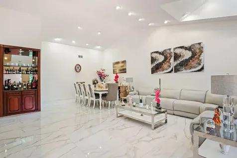 6858 Fountains Circle Lake Worth FL 33467