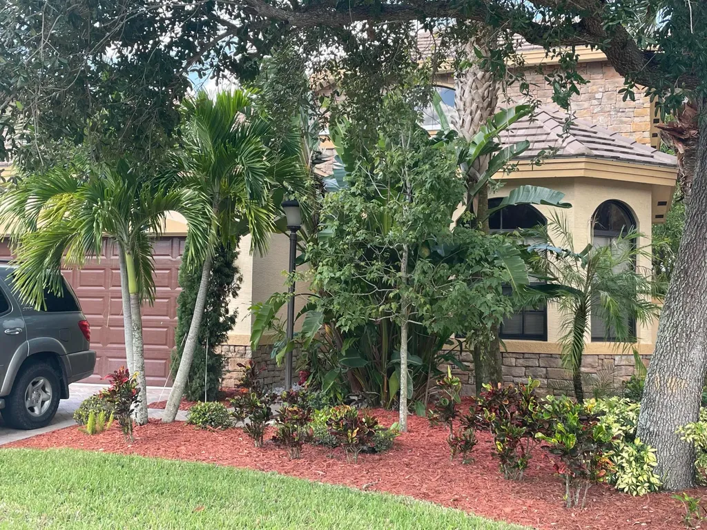 10341 Medicis Place Wellington FL 33449