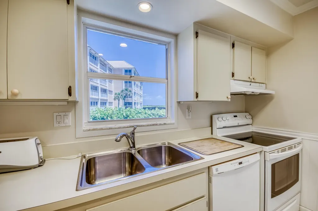 1501 NE Ocean Boulevard Stuart FL 34996
