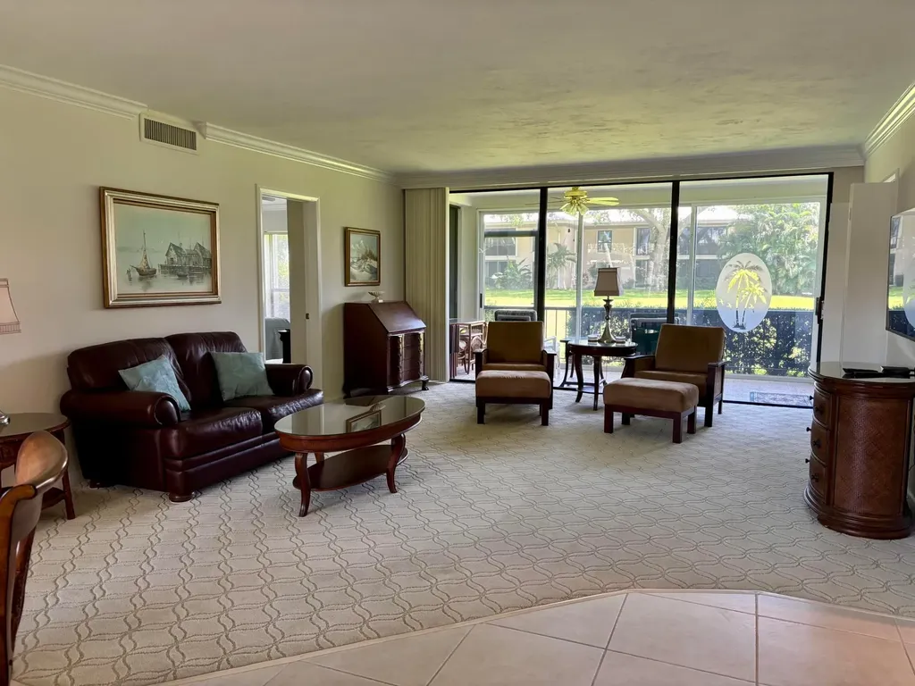 3 SE Turtle Creek Drive Tequesta FL 33469