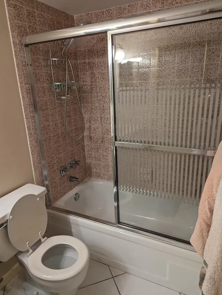 407 Pine Glen Lane Greenacres FL 33463