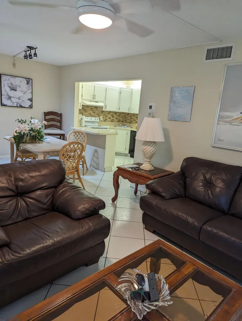 407 Pine Glen Lane Greenacres FL 33463