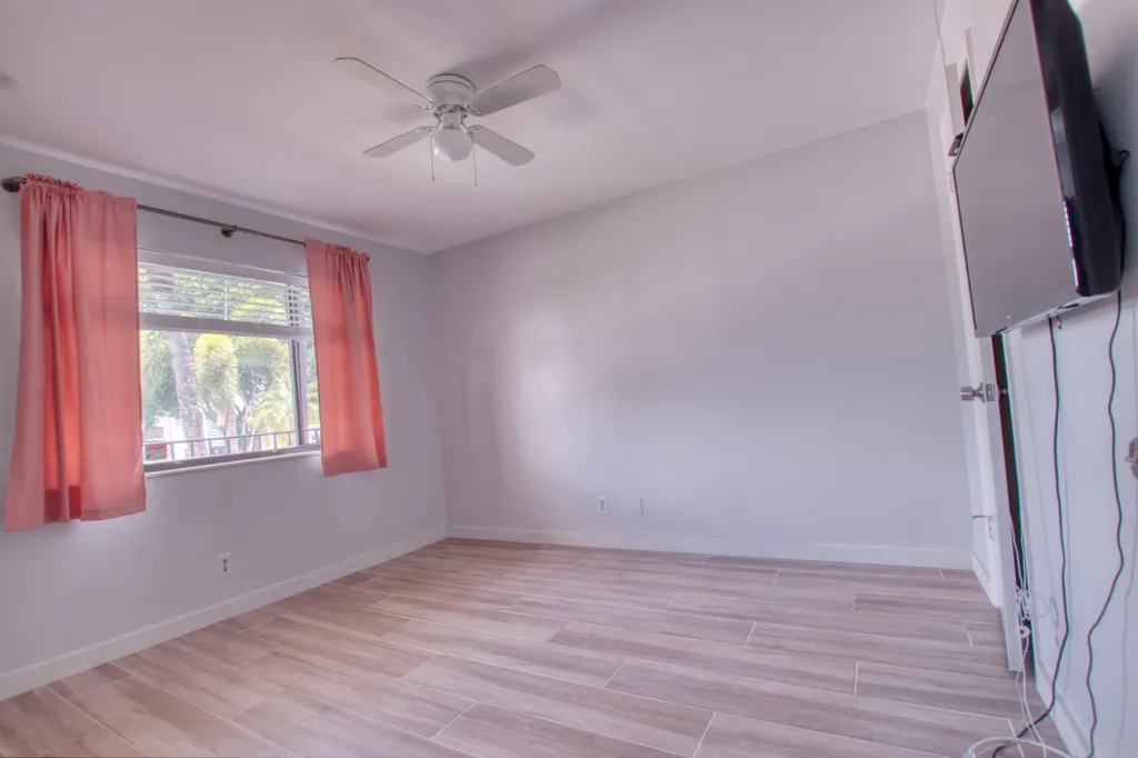 4471 Luxemburg Court Lake Worth FL 33467