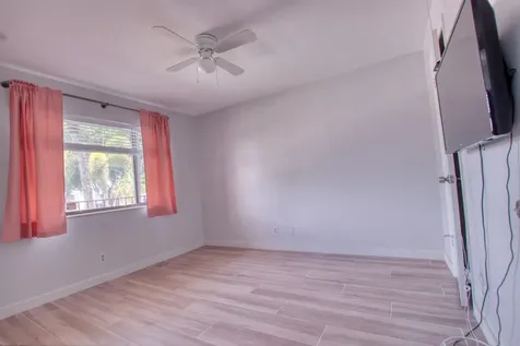 4471 Luxemburg Court Lake Worth FL 33467