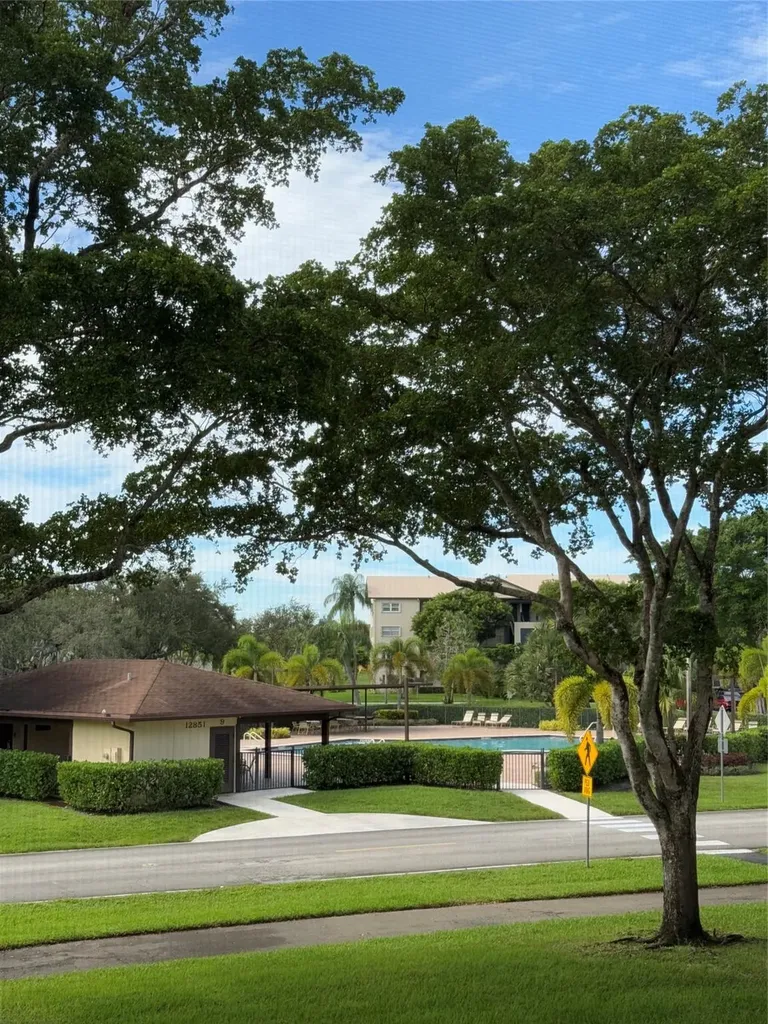 12850 SW 4th Court Pembroke Pines FL 33027