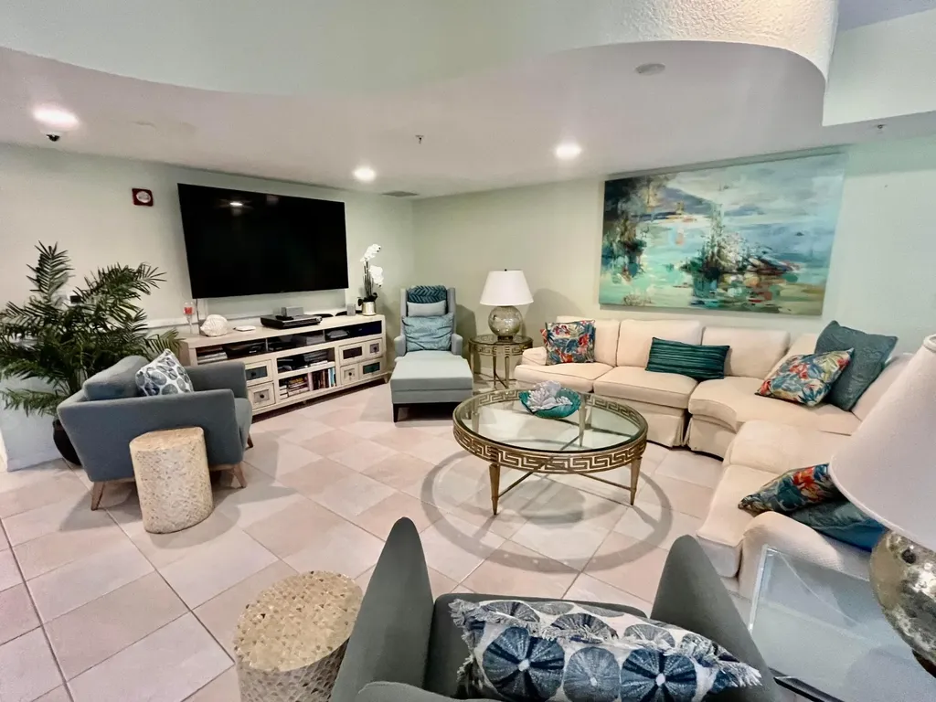 370 Golfview Road North Palm Beach FL 33408