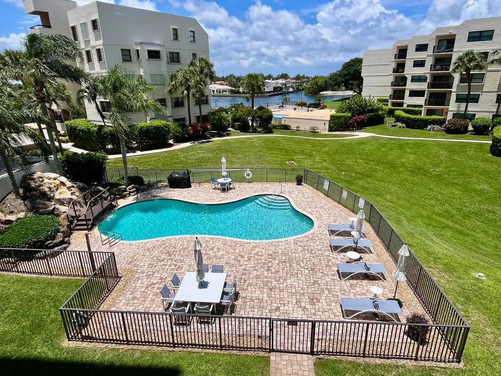 370 Golfview Road North Palm Beach FL 33408