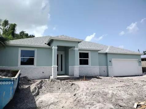 662 NE Waverly Terrace Jensen Beach FL 34957