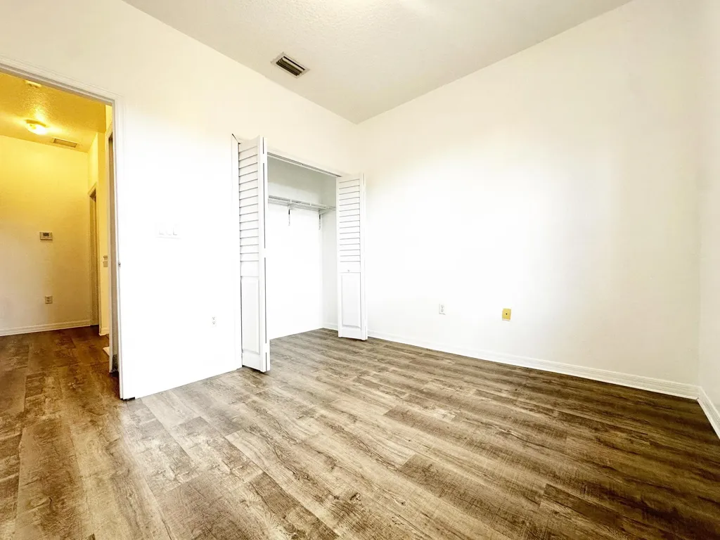 614 SW 106th Avenue Pembroke Pines FL 33025