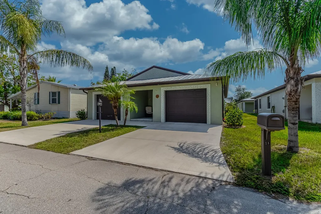 29 Mediterranean Boulevard W Port St Lucie FL 34952