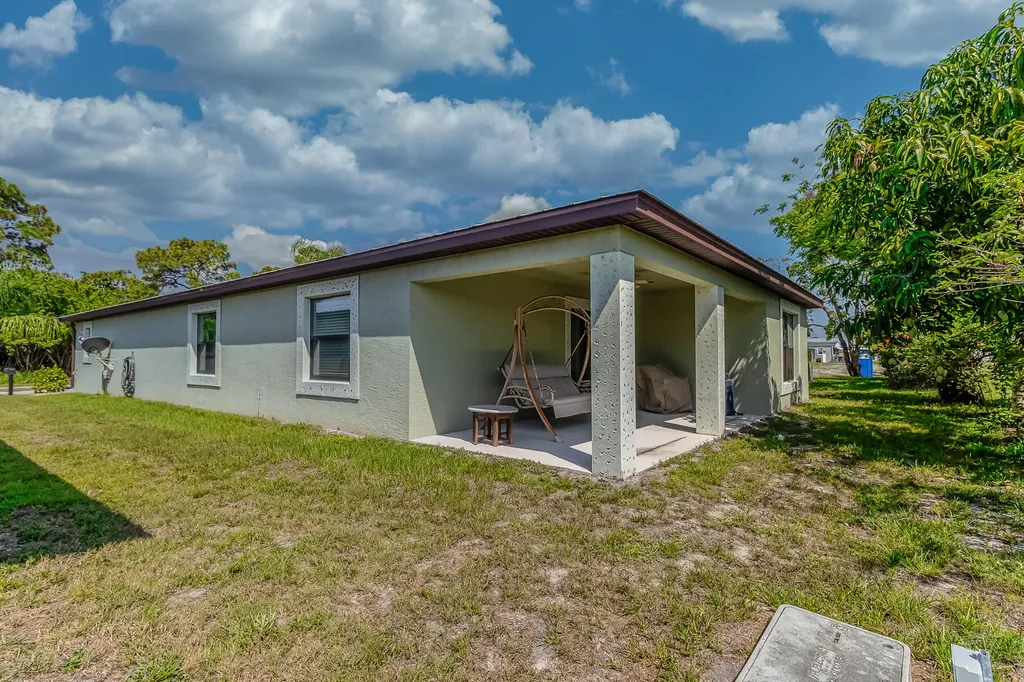 29 Mediterranean Boulevard W Port St Lucie FL 34952