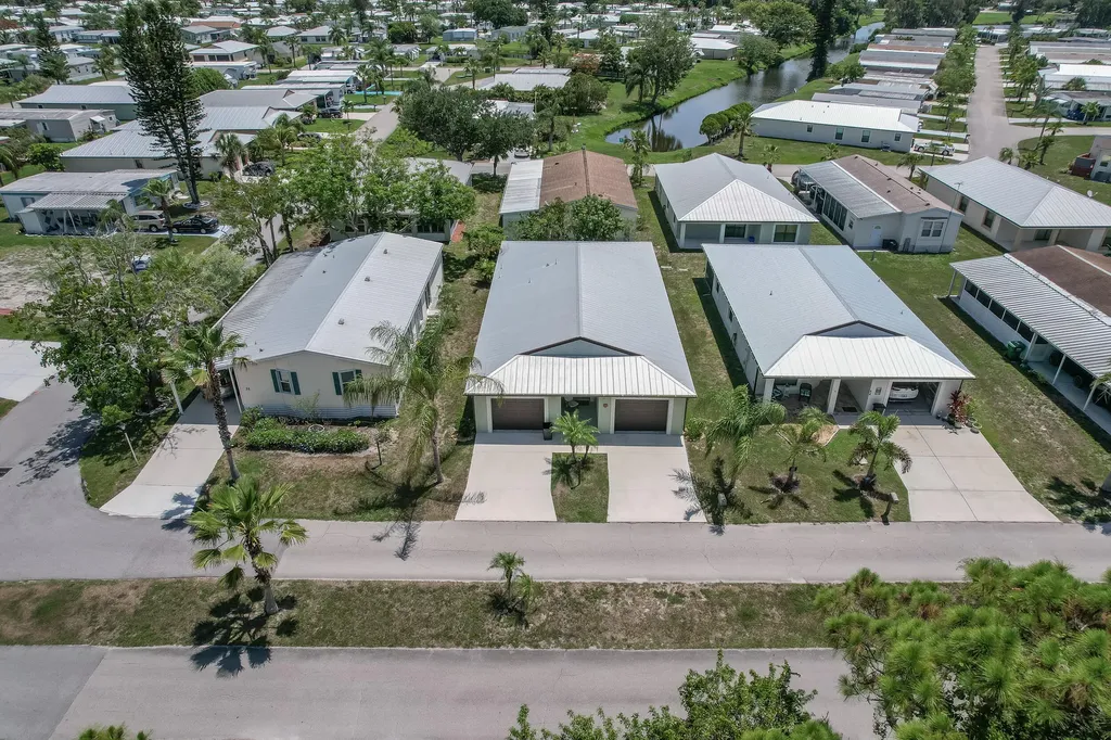 29 Mediterranean Boulevard W Port St Lucie FL 34952
