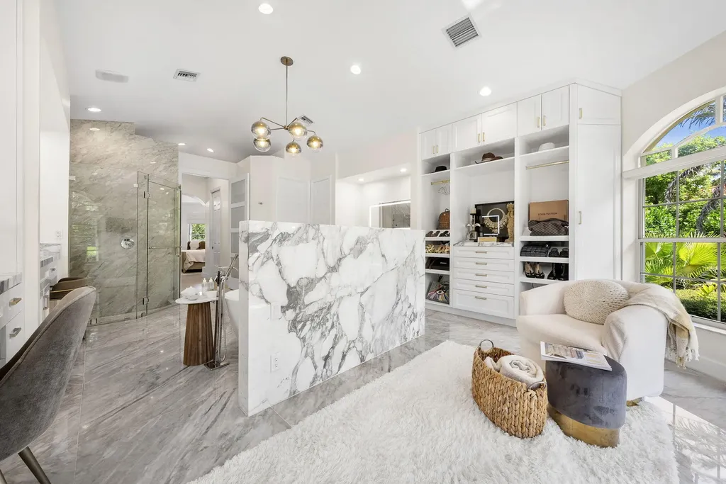 2480 Poinciana Lane Weston FL 33327