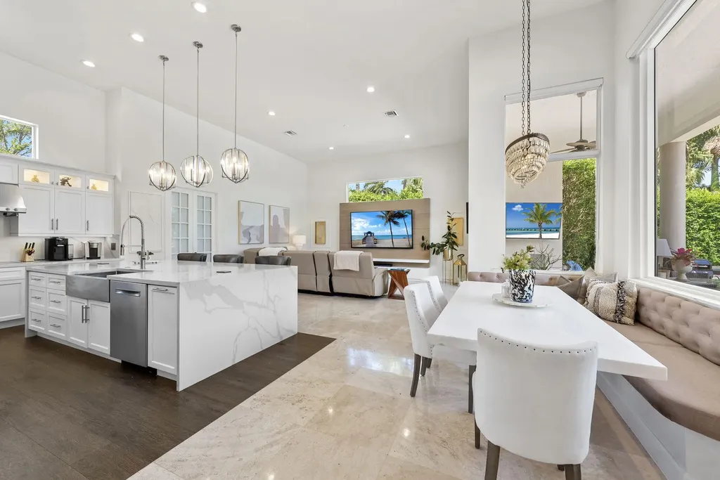 2480 Poinciana Lane Weston FL 33327