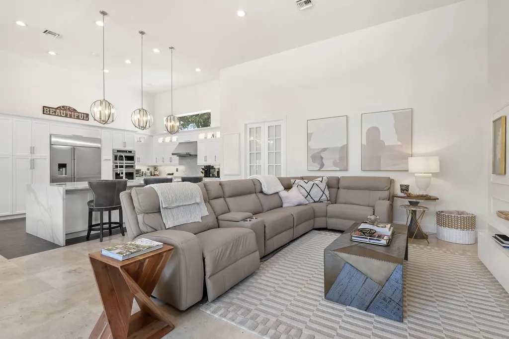 2480 Poinciana Lane Weston FL 33327