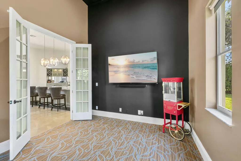 2480 Poinciana Lane Weston FL 33327